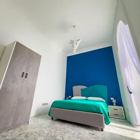 Pama Luxury Suite & Spa Naples Exterior photo