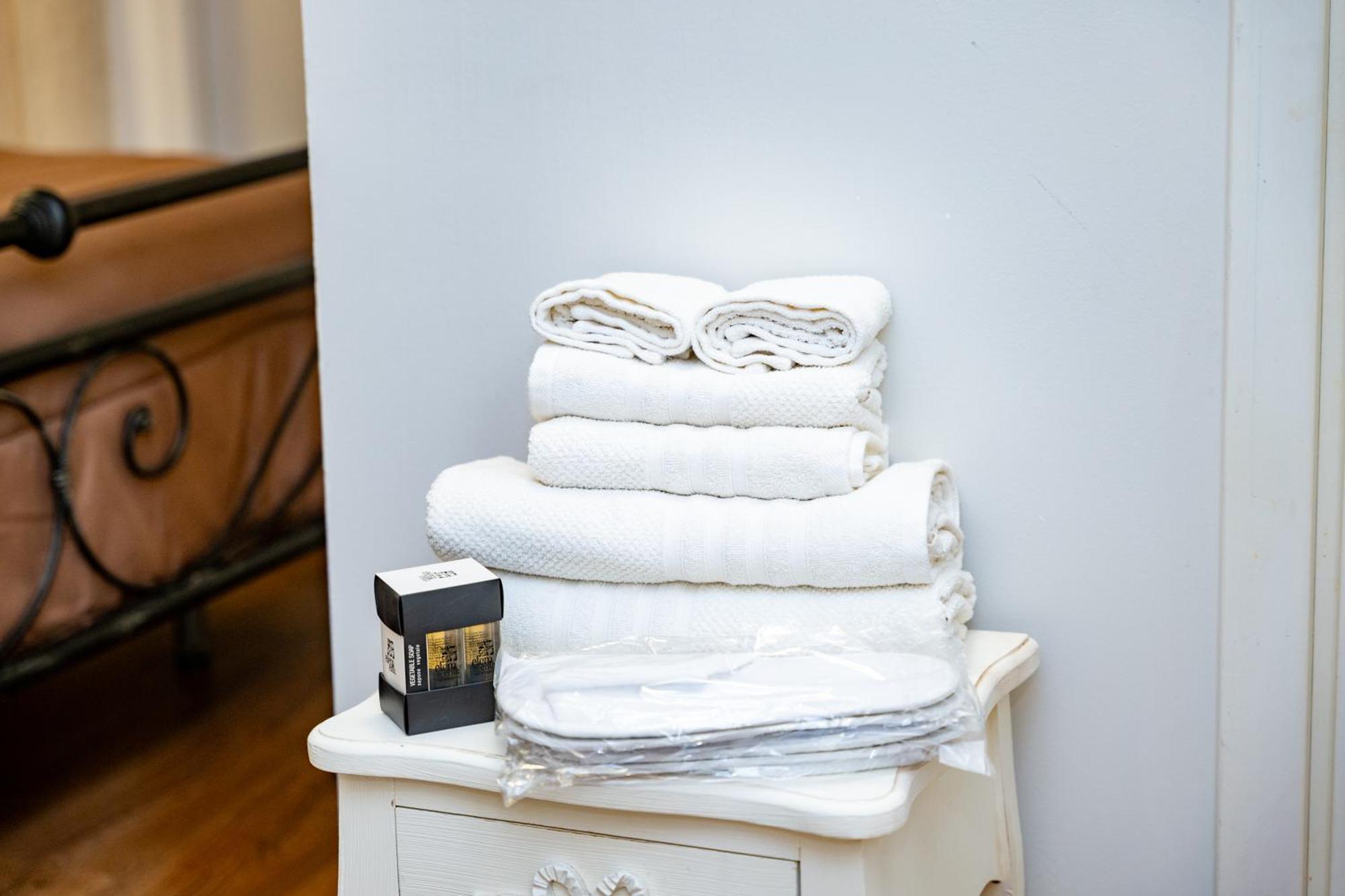 Pama Luxury & Neapel