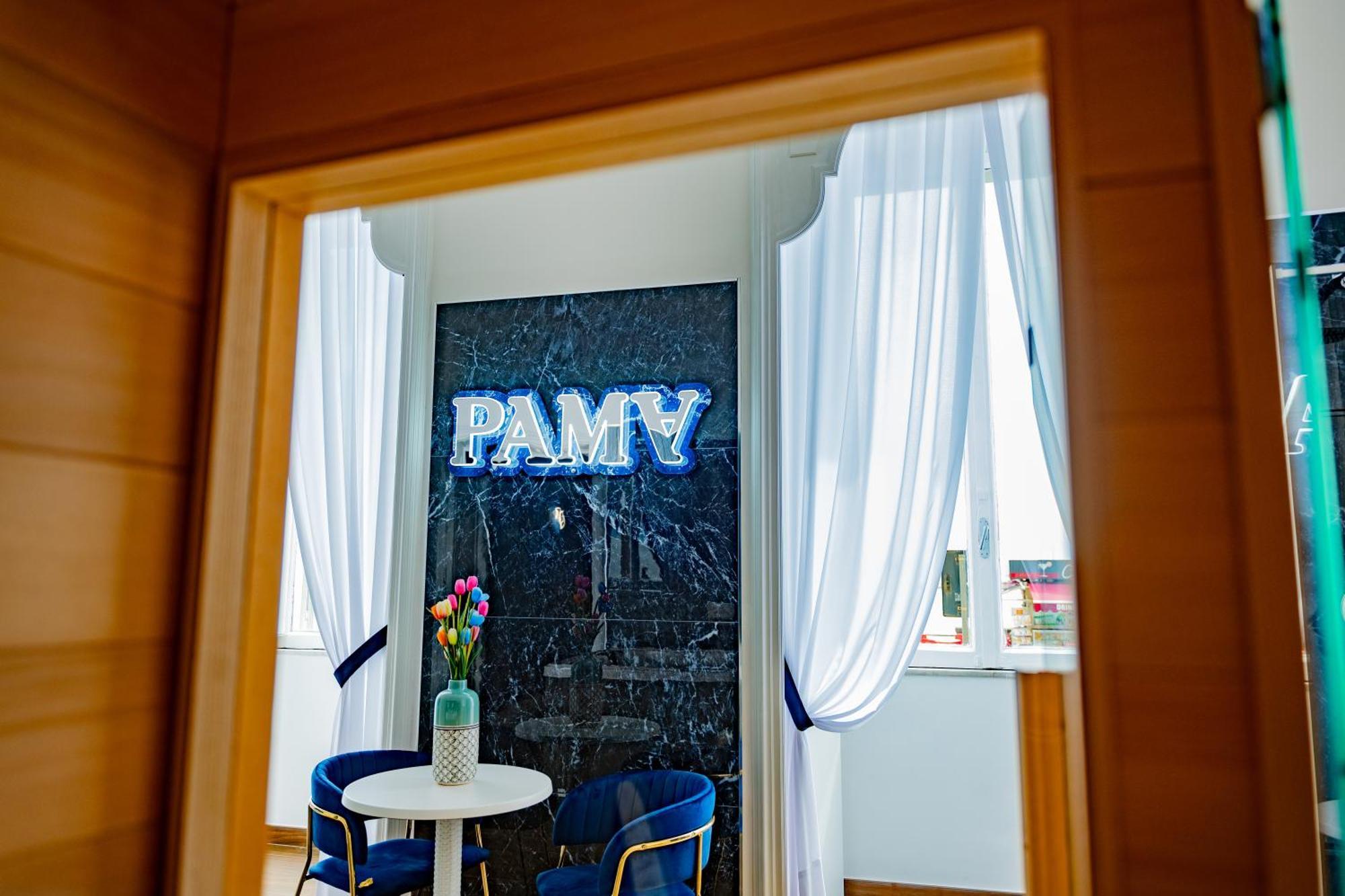 Pama Luxury & Neapel